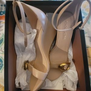 Coach Odetta Wedge Sandal 👡